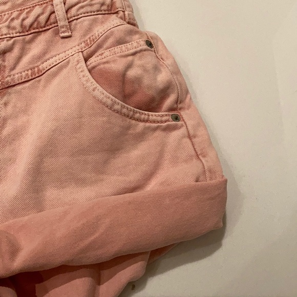 Pull and Bear pink shorts - Picture 6 of 6